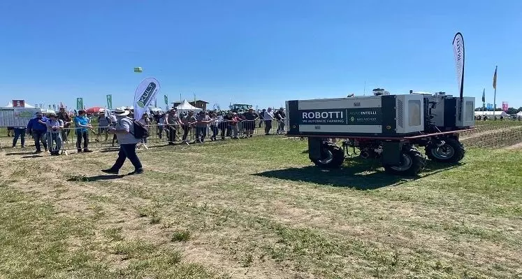 Robot in farm